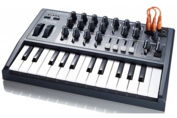 Синтезатор Arturia MicroBrute