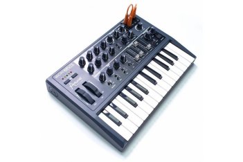Синтезатор Arturia MicroBrute